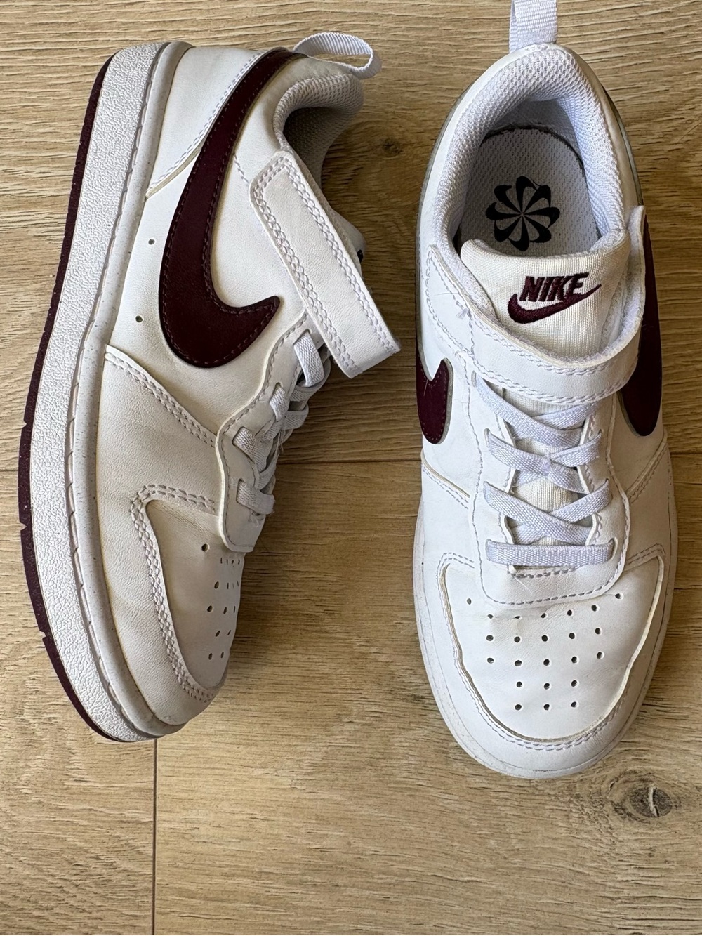 Nike Court Borough Low Recraft White Burgundy Crush 1.5 Y